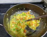A picture of step 2 of Sweet Corn Soup.