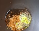 A picture of step 2 of Rice Vermicelli in Mexican Sauce.