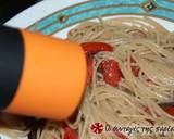 Σπαγγέτι με ωμή ντομάτα και ελιές φωτογραφία βήματος 4