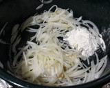 Foto del paso 3 de la receta: Soupe aux oignons (Sopa de cebolla) ¡Sin horno!