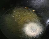 A picture of step 5 of Onion Rings.