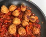 Foto del paso 5 de la receta: Albóndigas de sepia con tomate