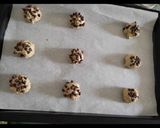 A picture of step 5 of Chocolate chip cookies.
