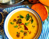 A picture of step 3 of Fajeto / Gujarati Mango Kadhi.