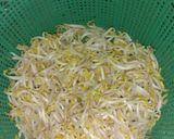 Foto langkah ke 2 dari resep Sayur sop bakso.