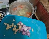 Foto langkah ke 3 dari resep Sop Ayam Daging Bakso Simpel.