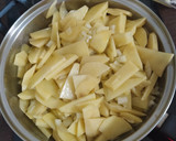 Foto del paso 1 de la receta: Tortilla de patata y calabacín