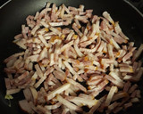 Foto del paso 3 de la receta: Arroz con bacon y tortilla