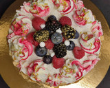 Foto del paso 16 de la receta: Tarta de crema de queso y frutos del bosque (especial cumpleaños