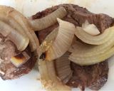 A picture of step 5 of Roast Beef with Red Wine, Garlic and Onions.
