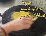 A picture of step 7 of Chicken egg paratha.