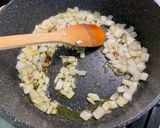 A picture of step 10 of Vegetable and Bacon Soup with Spices.