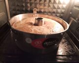 Foto langkah ke 7 dari resep Marble Chiffon Cake.