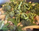 Foto del paso 3 de la receta: Wok de verduras con tofu y gambas