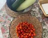 Foto del paso 1 de la receta: Tortilla campestre “ de Calabacín y Cherry’s “…