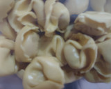 Foto del paso 1 de la receta: Tortelloni amb cuixot dolç i formatge amb beicom i roquefort