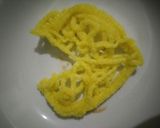 Foto langkah ke 1 dari resep Kerupuk Mie Ojay.