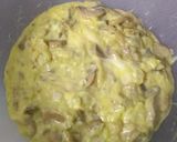 Foto del paso 3 de la receta: Empanada de champiñón, cebolla y queso