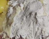 A picture of step 1 of Crispy Chicken Pakora.