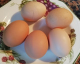 Foto del paso 5 de la receta: Ensaladilla sobre barcas de pan de gambas