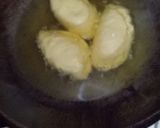Foto langkah ke 6 dari resep Roti goreng isi sosis bechamel sauce.