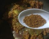 A picture of step 3 of Fish Roe / Fish Egg Burji.