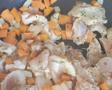 Foto del paso 2 de la receta: Fideos de arroz con pollo