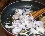 A picture of step 6 of Chowmein Without Green Vegetables.