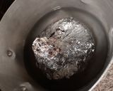 A picture of step 3 of Chicken Danderu.