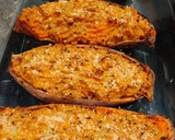 Foto del paso 5 de la receta: Boniatos rellenos de quinoa y queso de cabra