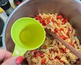 Foto del paso 3 de la receta: Fideos con tomate fresco