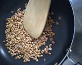 A picture of step 1 of Hemp seeds chutney.