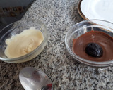 Foto del paso 3 de la receta: Bombones de oreo, fresa y chocolate