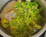 Foto langkah ke 4 dari resep Kuah Bakso Simple.
