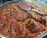 Foto del paso 5 de la receta: Carne estofada rellena con tallarines