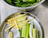 九層塔炒海瓜子的食譜步驟1照片