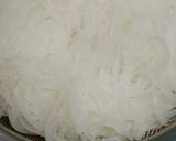 Foto langkah ke 1 dari resep Kue Bihun Manis.