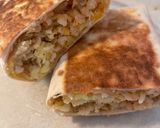A picture of step 5 of Hash-brown breakfast burrito 🌯.