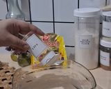 Foto langkah ke 2 dari resep Cinnamon Rolls Tanpa Ulen.