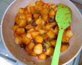 Foto langkah ke 6 dari resep Sambal Goreng Kentang, Telur Puyuh, Ati Ampela & Petai.