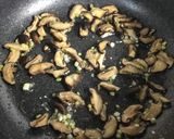 Hình bước làm 5 của món Cơm hấp lá sen