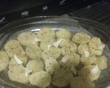 Foto del paso 7 de la receta: Milanesas de berenjena sin sal con papas al horno
