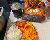 A picture of step 1 of Vegan chilli con carne.