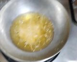 A picture of step 4 of Poha Chivda.