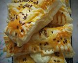 Sajttal töltött leveles párna /leveles tésztából/🧀🧀🧀 recept fázis 4 fotója