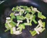 Foto del paso 2 de la receta: Pechugas a la crema sin lactosa