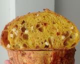 Foto langkah ke 27 dari resep Kunyit Chili Flakes Cheese Sourdough Bread (Open Bake Method).