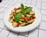 รูปขั้นตอนการทำที่ 5 ของ (คลีน)ผัดกะเพราอกไก่