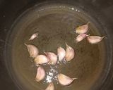 Foto del paso 1 de la receta Pollo al ajillo
