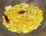 পেঁয়াজকলির টকঝাল সবজি(Peyejkalir takjhal recipe in bengali) রেসিপি ধাপ - 2 ছবি